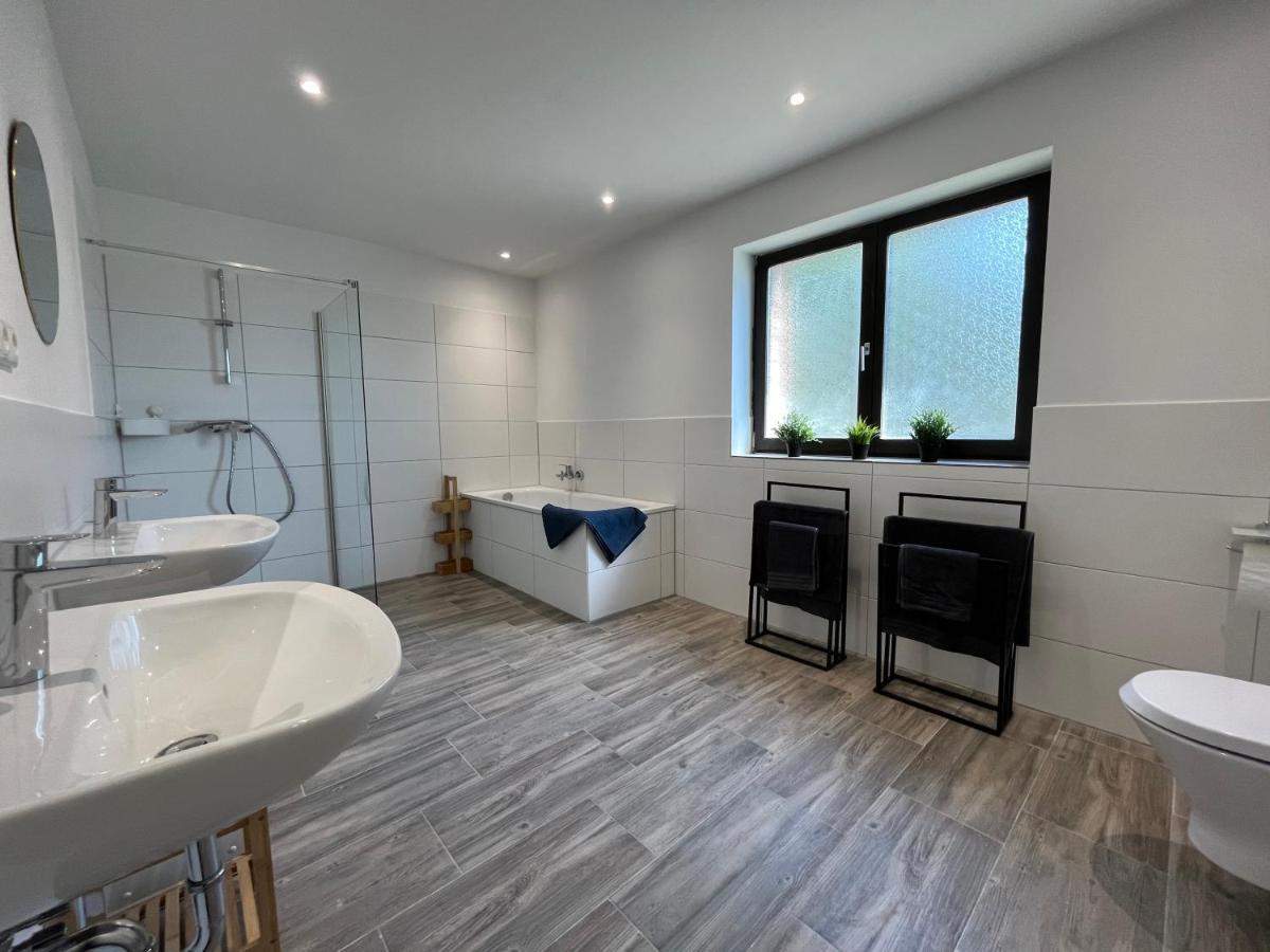 Traumhaus Am Wald 1 Apartment Weiersbach Ngoại thất bức ảnh